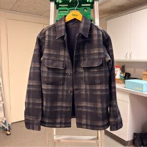 Uniqlo Blue and Gray Plaid Overshirt Shirt Jacket